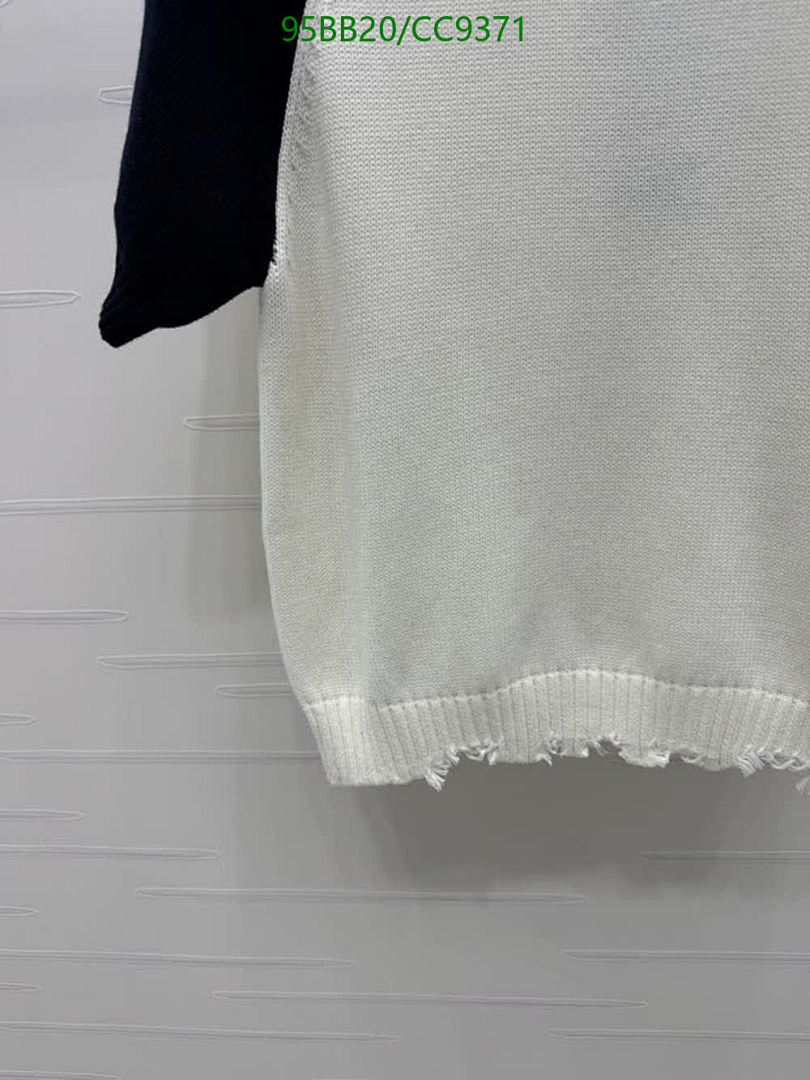 Chanel-Clothing Code: CC9371 $: 95USD