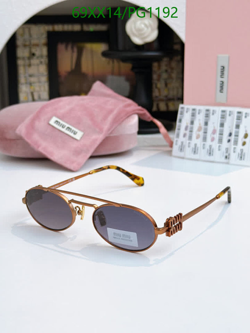 Miu Miu-Glasses Code: PG1192 $: 69USD