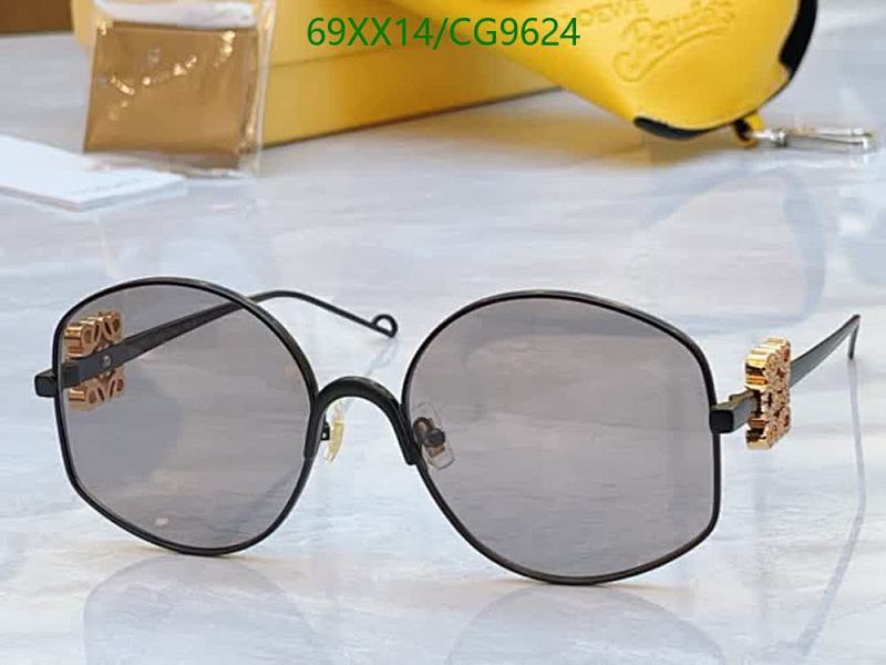 Loewe-Glasses Code: CG9624 $: 69USD