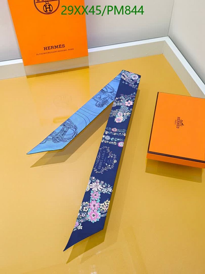 Hermes-Scarf Code: PM844 $: 29USD