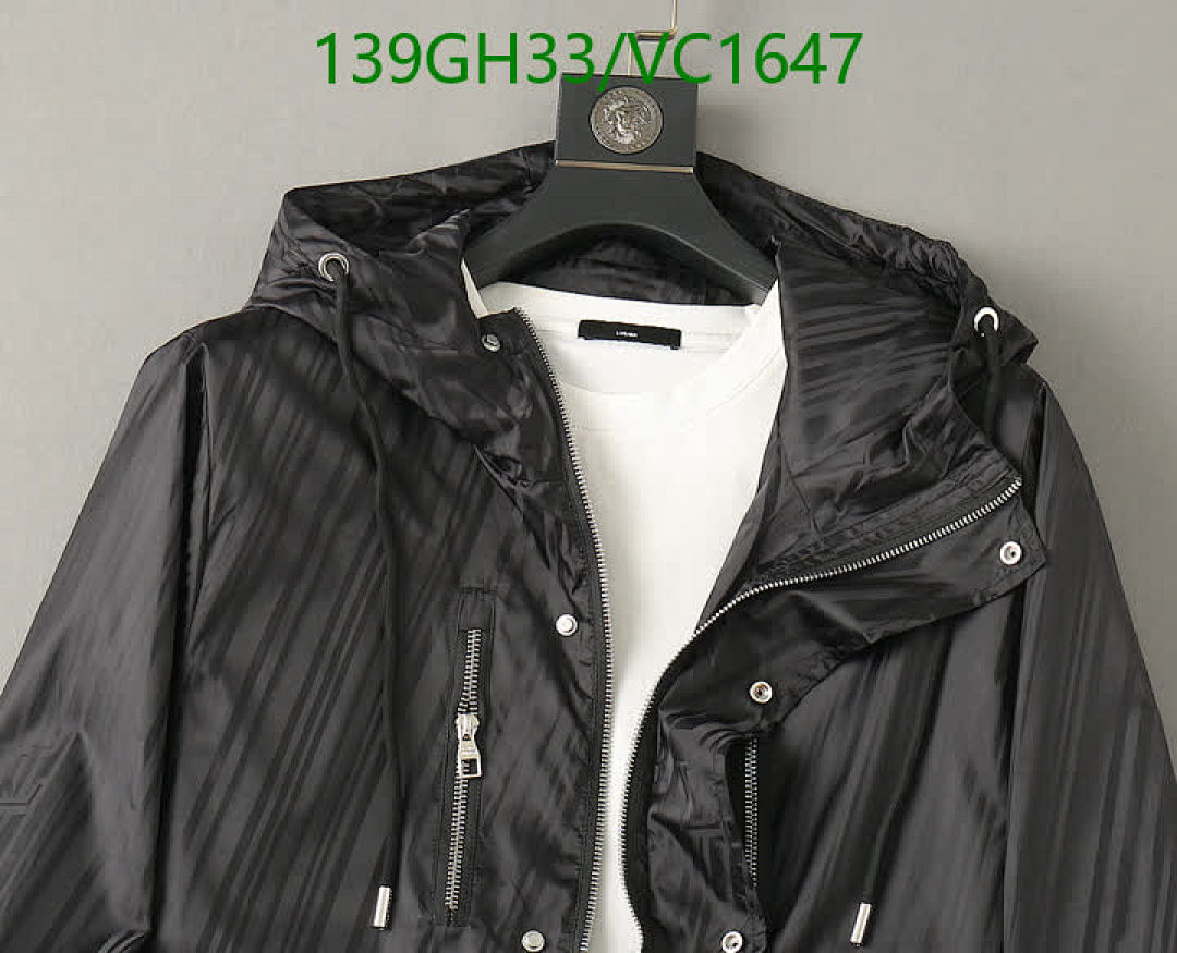 LV-Clothing Code: VC1647 $: 139USD