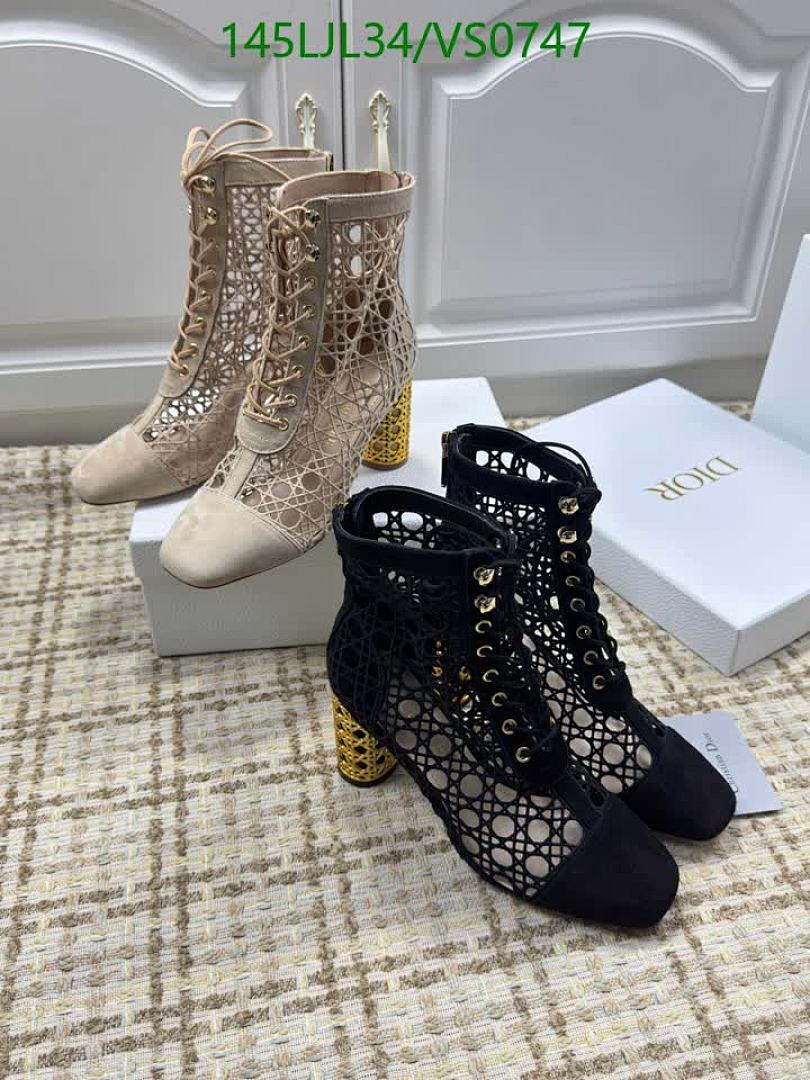 Boots-Women Shoes Code: VS0747 $: 145USD