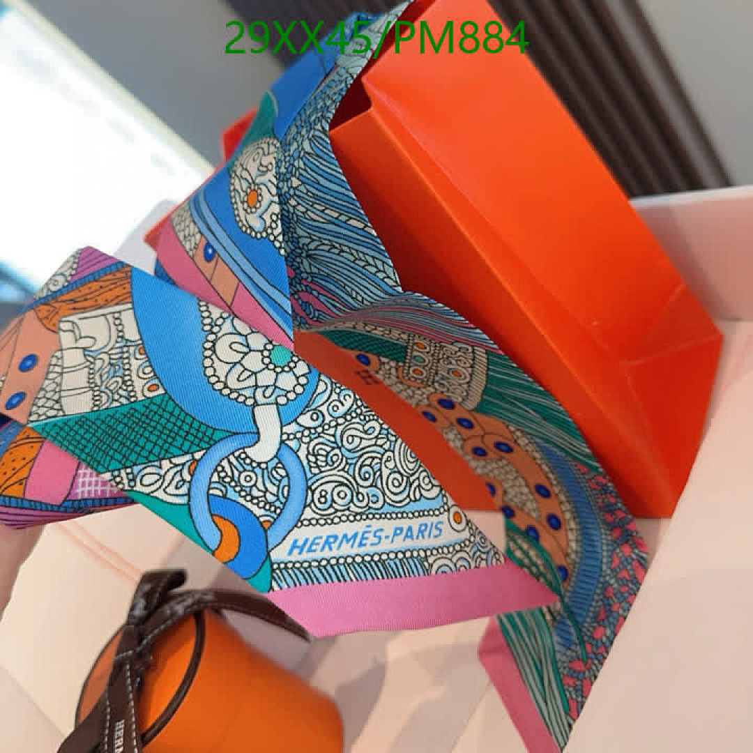 Hermes-Scarf Code: PM884 $: 29USD