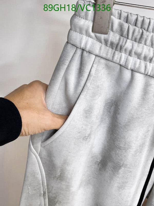 Balenciaga-Clothing Code: VC1336 $: 89USD