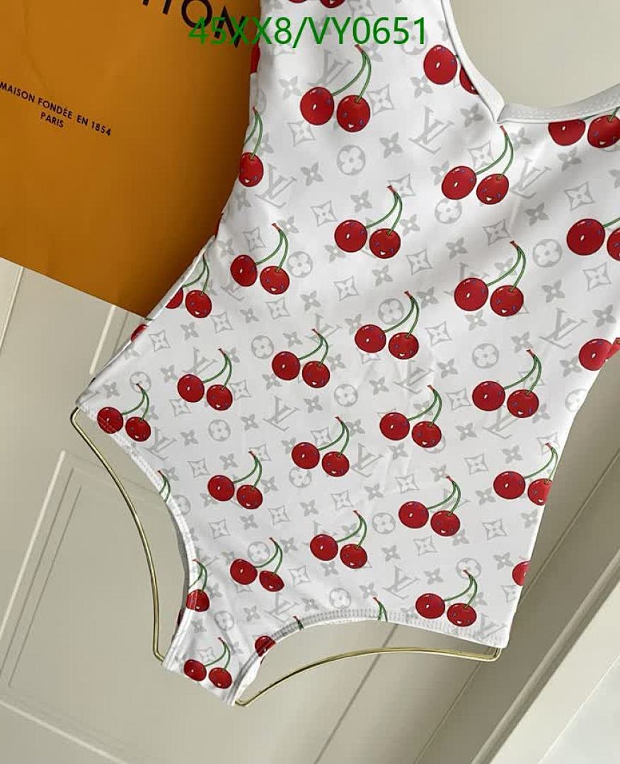LV-Swimsuit Code: VY0651 $: 45USD