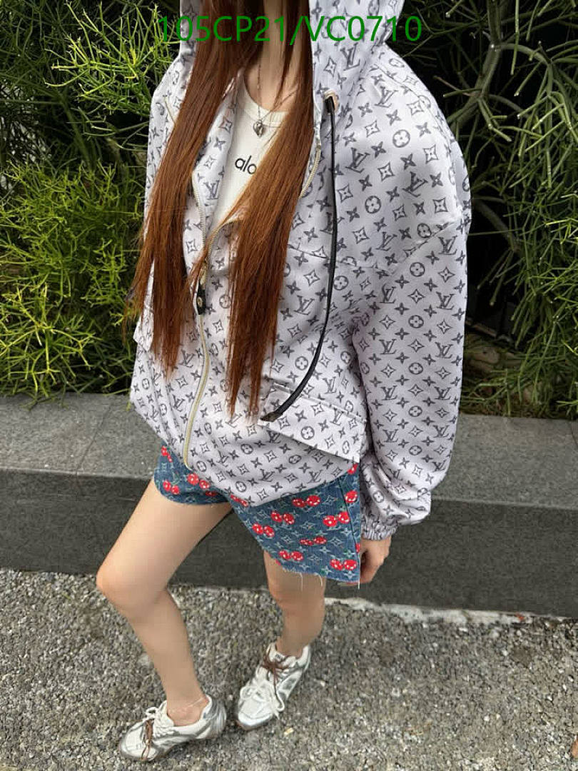 LV-Clothing Code: VC0710 $: 105USD