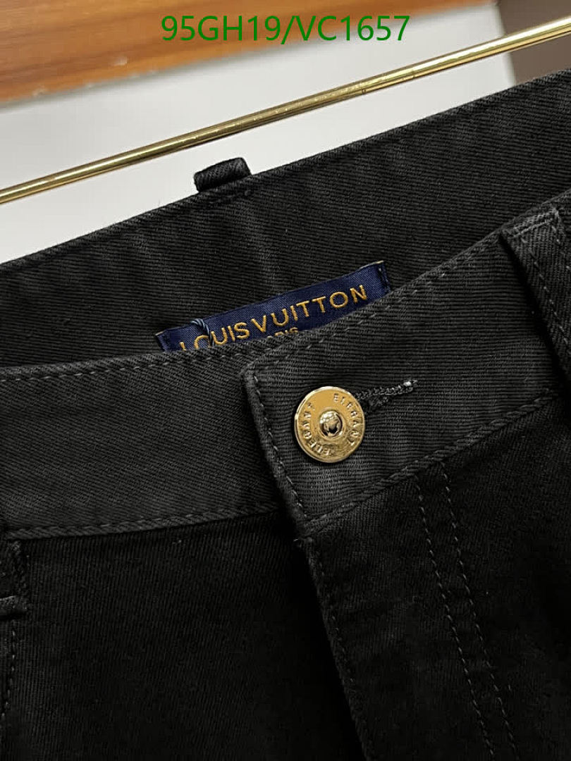 LV-Clothing Code: VC1657 $: 95USD