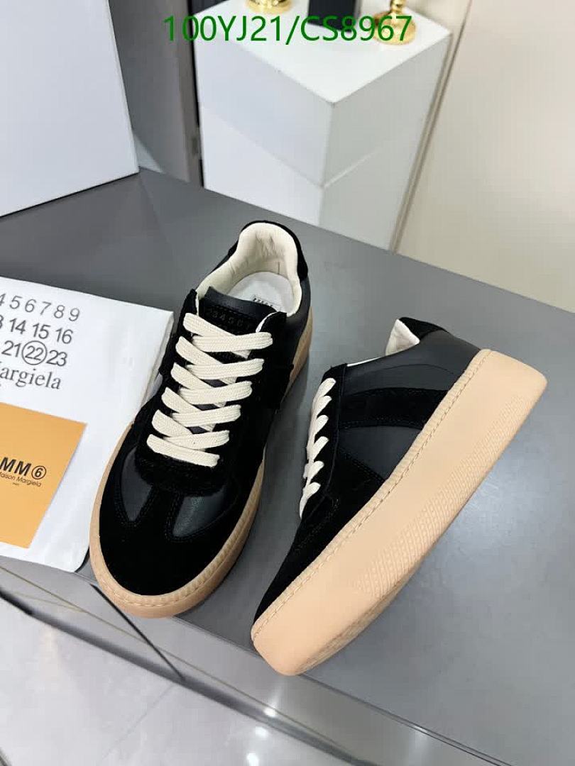 MM6-Women Shoes Code: CS8967 $: 100USD