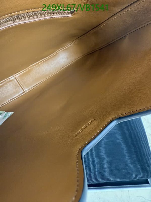 Celine-Bag-Mirror Quality Code: VB1541 $: 249USD