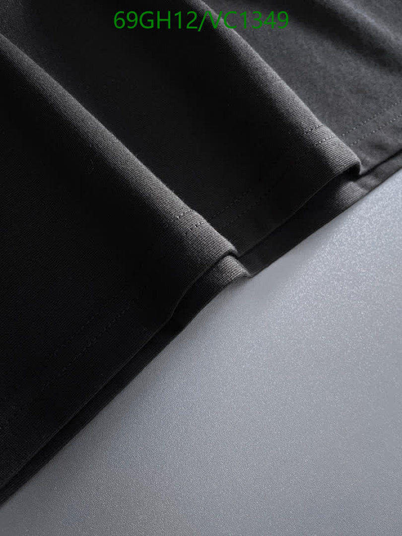 Burberry-Clothing Code: VC1349 $: 69USD