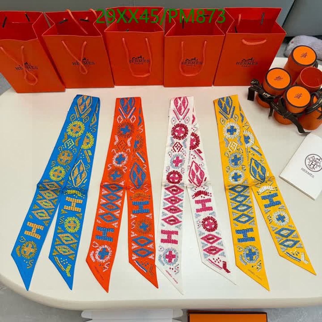 Hermes-Scarf Code: PM873 $: 29USD