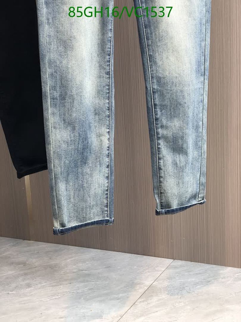 Gucci-Clothing Code: VC1537 $: 85USD