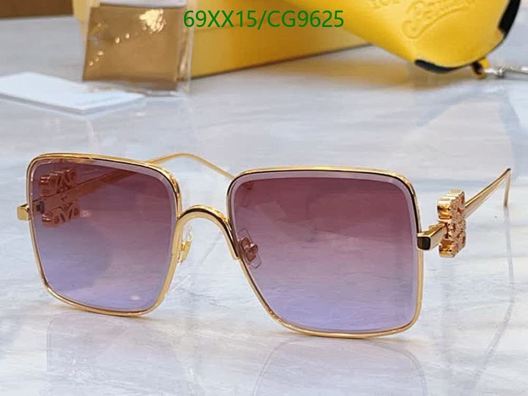 Loewe-Glasses Code: CG9625 $: 69USD