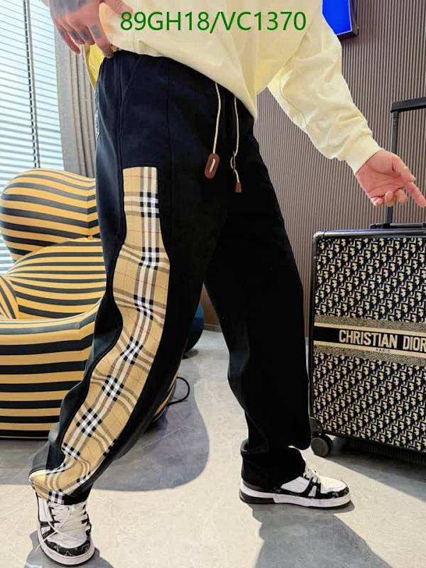 Burberry-Clothing Code: VC1370 $: 89USD