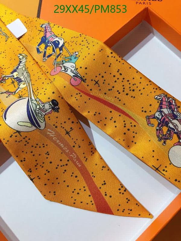 Hermes-Scarf Code: PM853 $: 29USD