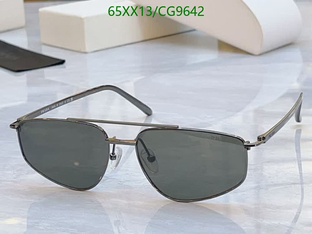 Prada-Glasses Code: CG9642 $: 65USD