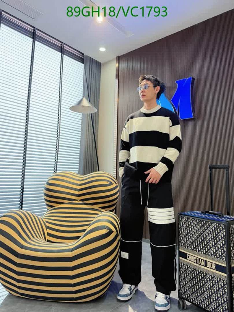 Thom Browne-Clothing Code: VC1793 $: 89USD