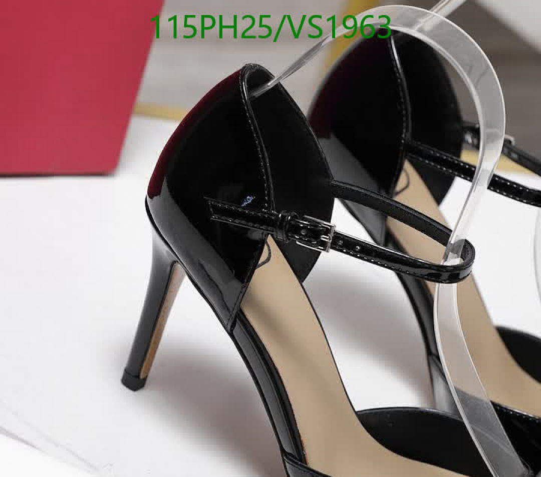 Valentino-Women Shoes Code: VS1963 $: 115USD