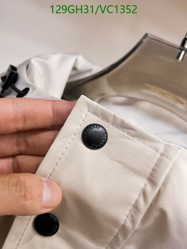 Burberry-Clothing Code: VC1352 $: 129USD