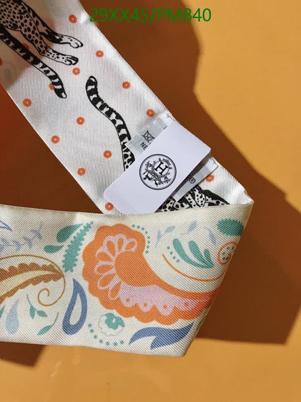 Hermes-Scarf Code: PM840 $: 29USD