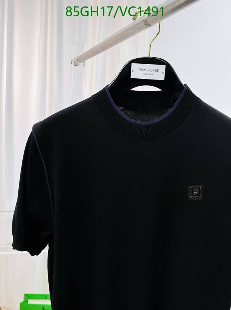 Givenchy-Clothing Code: VC1491 $: 85USD