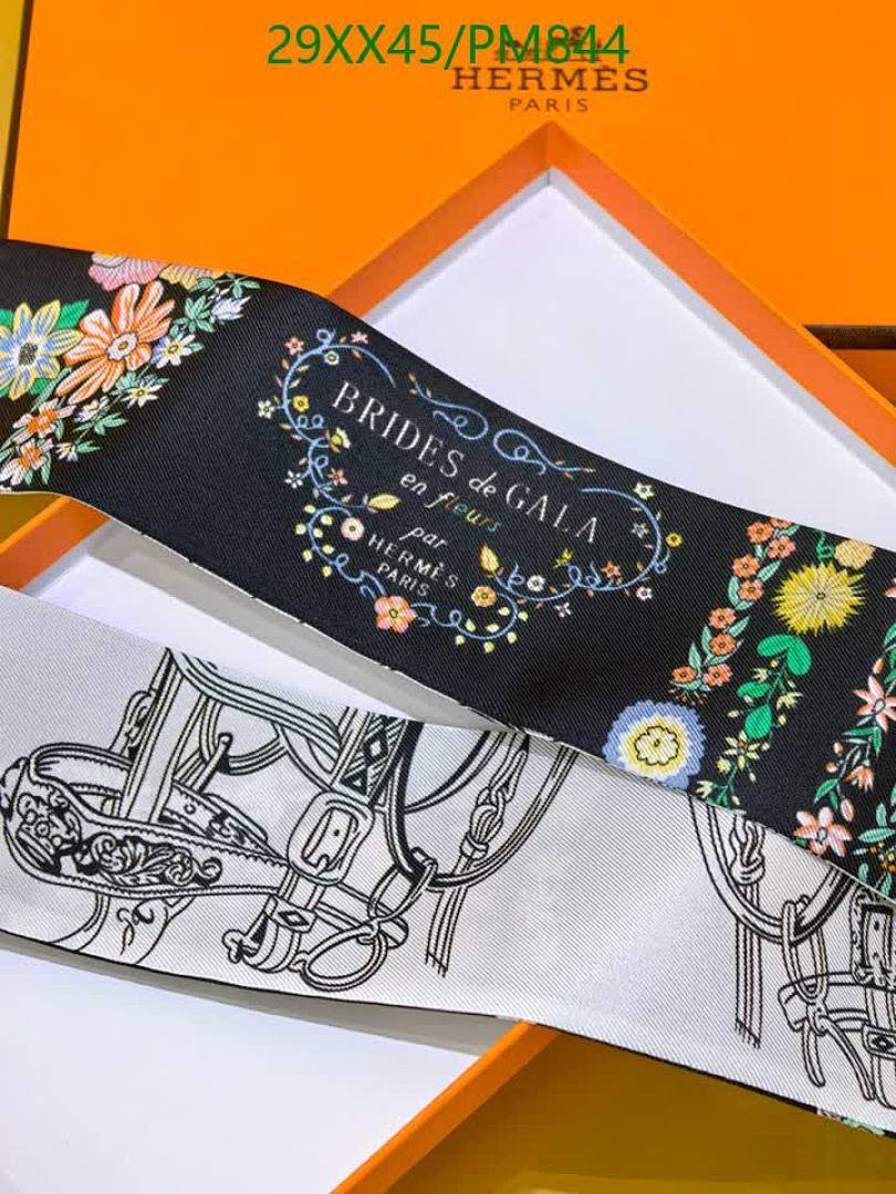 Hermes-Scarf Code: PM844 $: 29USD