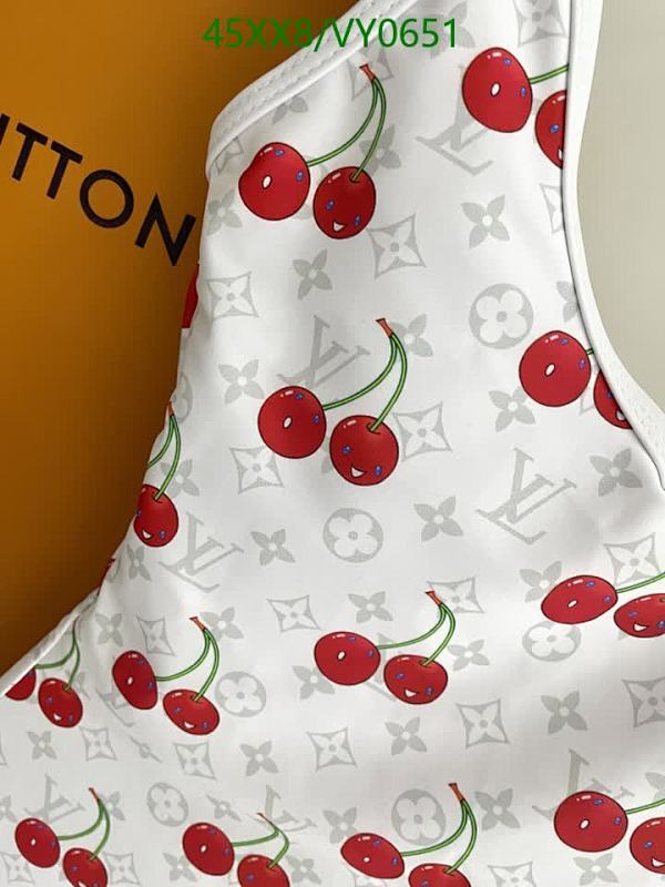 LV-Swimsuit Code: VY0651 $: 45USD