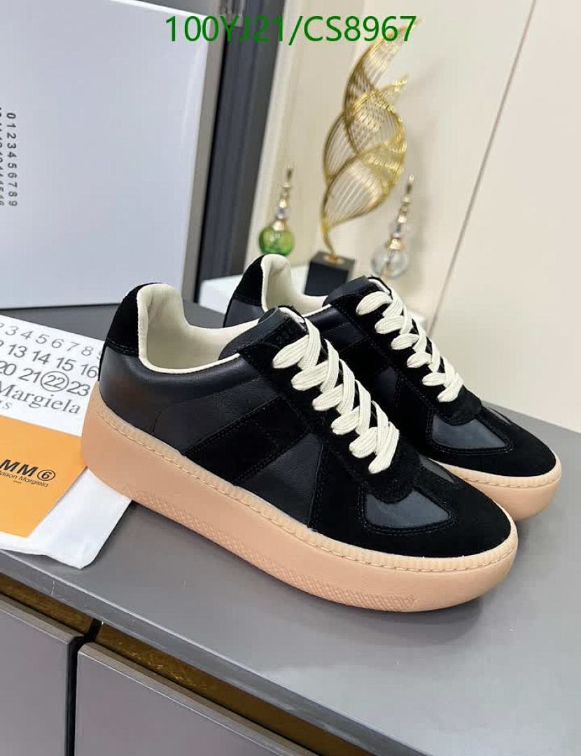 MM6-Women Shoes Code: CS8967 $: 100USD