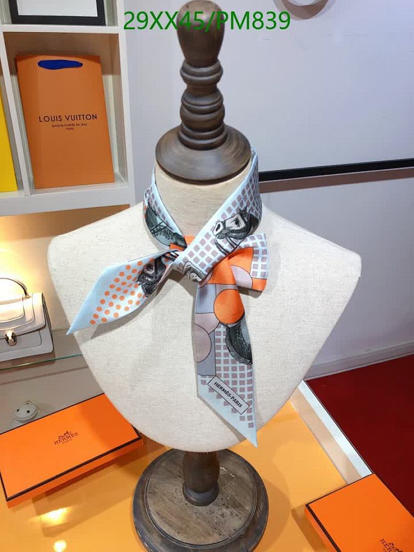Hermes-Scarf Code: PM839 $: 29USD