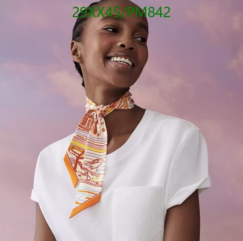 Hermes-Scarf Code: PM842 $: 29USD