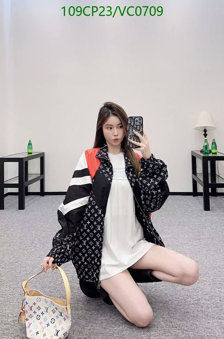 LV-Clothing Code: VC0709 $: 109USD