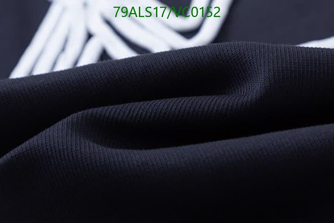 LV-Kids Clothing Code: VC0152 $: 79USD