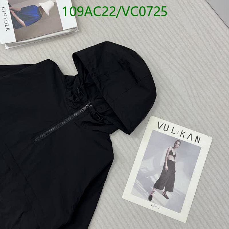 Burberry-Clothing Code: VC0725 $: 109USD