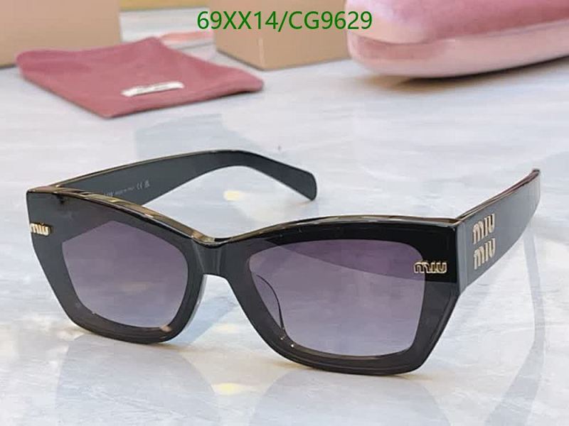 Miu Miu-Glasses Code: CG9629 $: 69USD