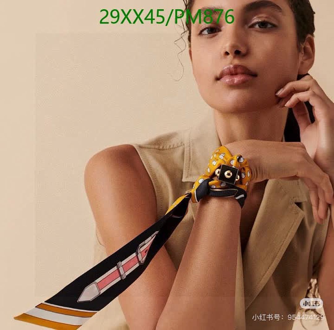 Hermes-Scarf Code: PM876 $: 29USD