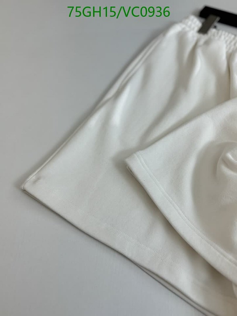 Balenciaga-Beach Shorts Code: VC0936 $: 75USD