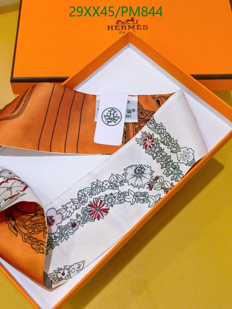 Hermes-Scarf Code: PM844 $: 29USD