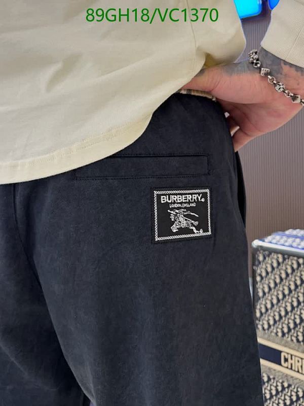 Burberry-Clothing Code: VC1370 $: 89USD