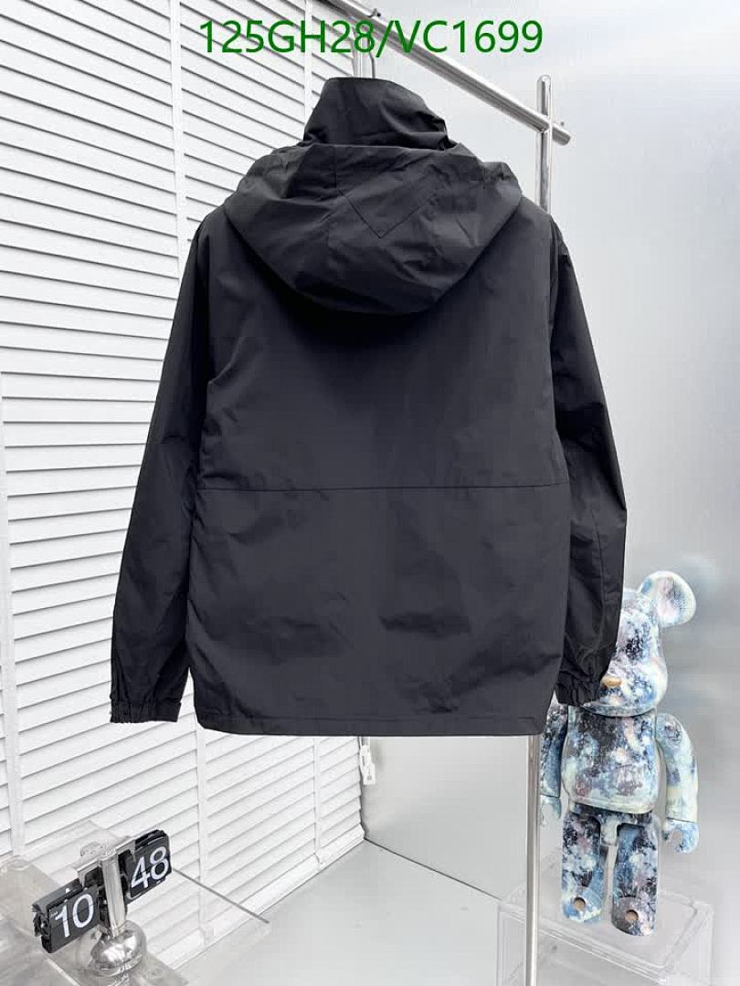 Moncler-Clothing Code: VC1699 $: 125USD