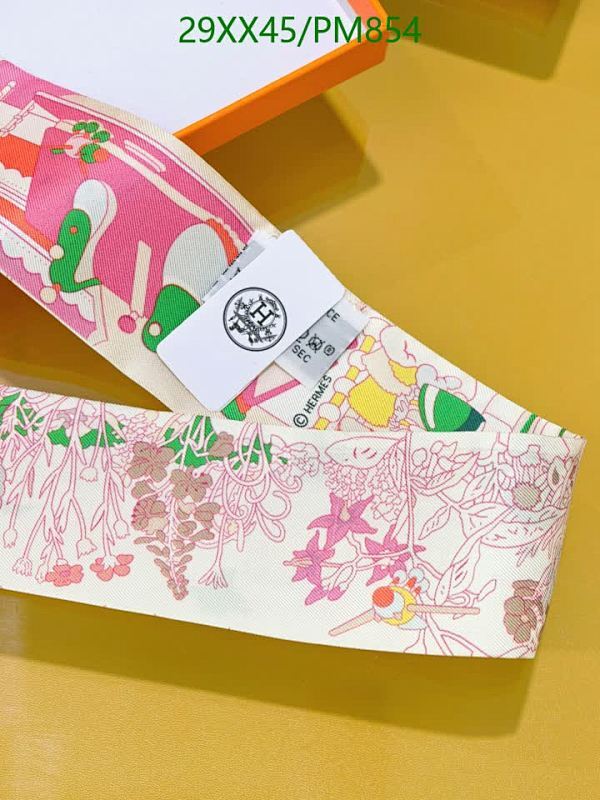 Hermes-Scarf Code: PM854 $: 29USD