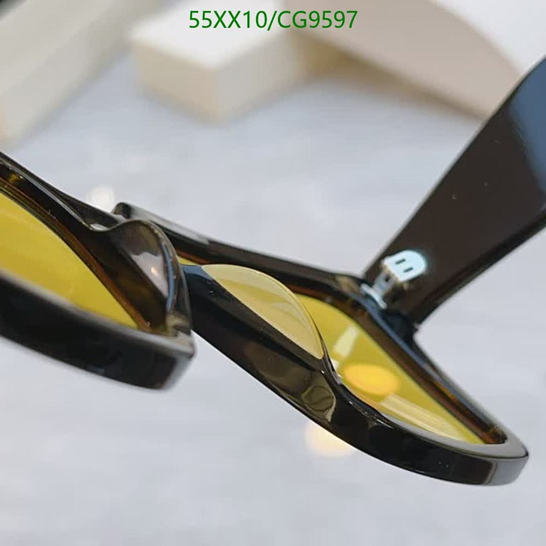 Prada-Glasses Code: CG9597 $: 55USD