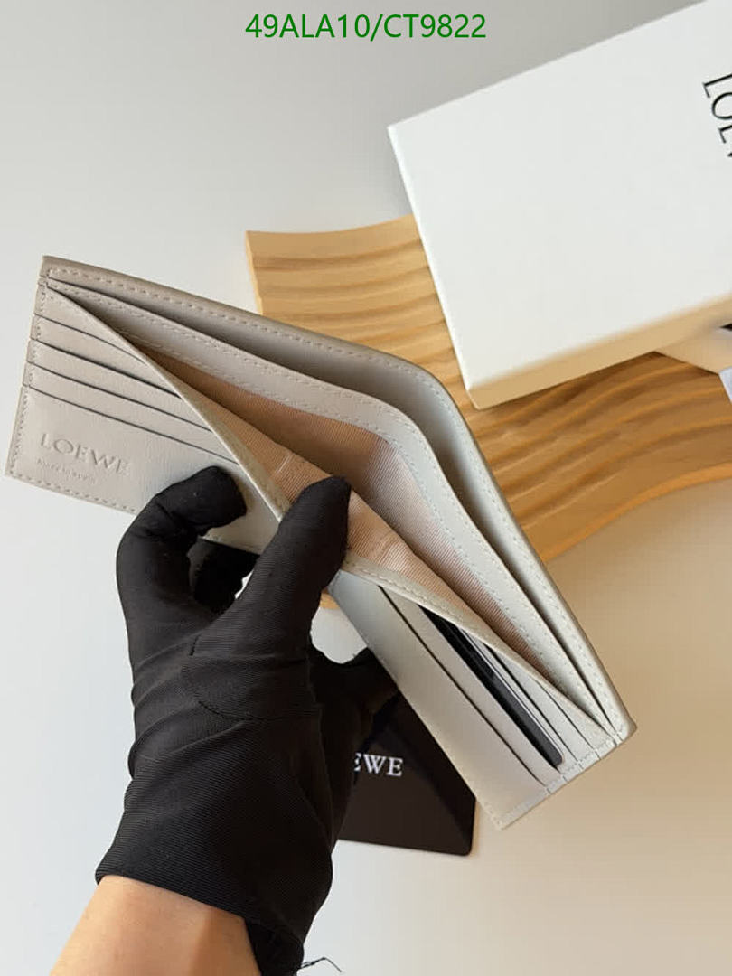 Loewe-Wallet-Mirror Quality Code: CT9822 $: 49USD