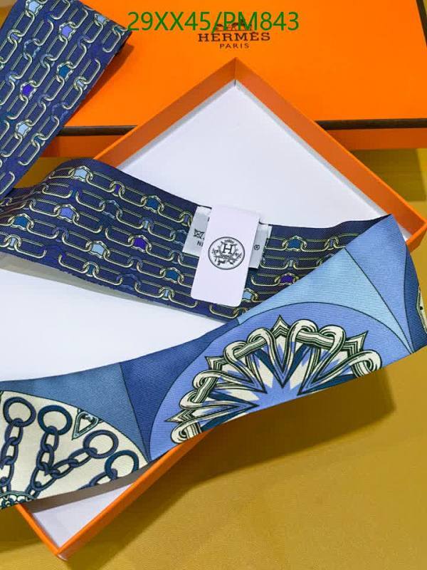 Hermes-Scarf Code: PM843 $: 29USD
