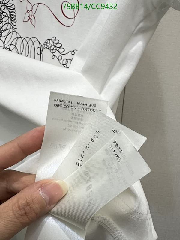 LV-Clothing Code: CC9432 $: 75USD