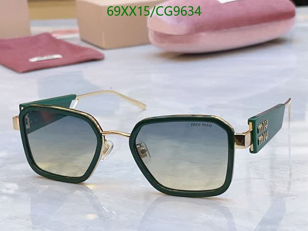 Miu Miu-Glasses Code: CG9634 $: 69USD