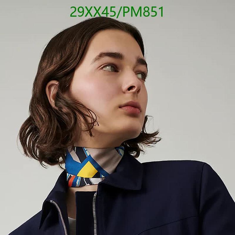 Hermes-Scarf Code: PM851 $: 29USD