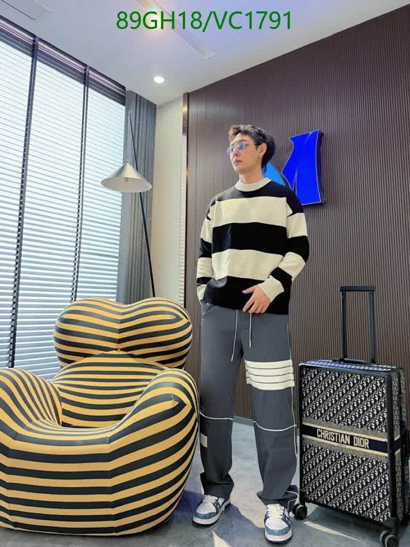 Thom Browne-Clothing Code: VC1791 $: 89USD