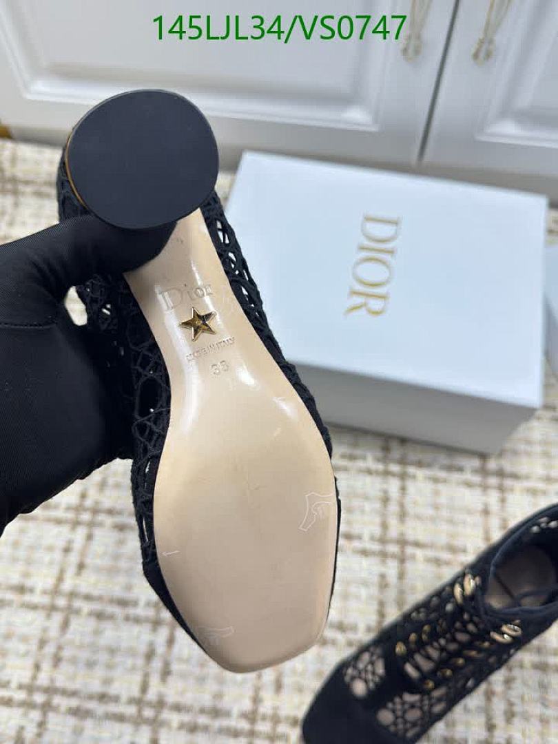 Boots-Women Shoes Code: VS0747 $: 145USD