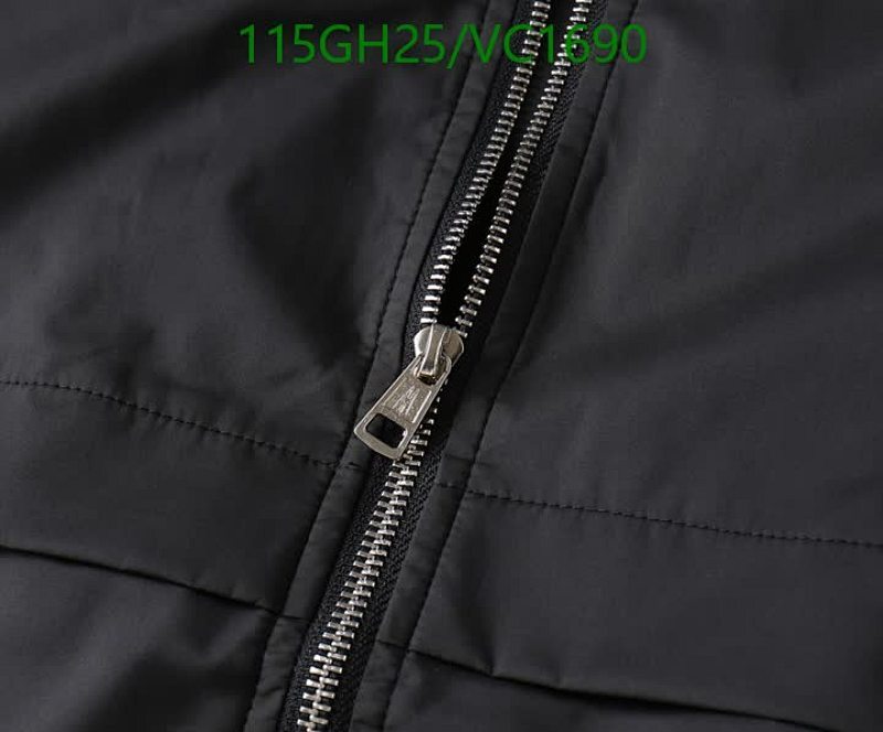 Moncler-Clothing Code: VC1690 $: 115USD