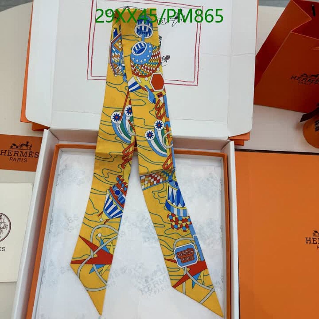 Hermes-Scarf Code: PM865 $: 29USD